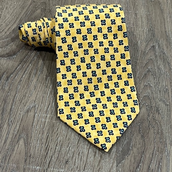 Polo Ralph Lauren Toe Made by Hand Yellow Geometric Navy Accent Designer Tie - Picture 3 of 12